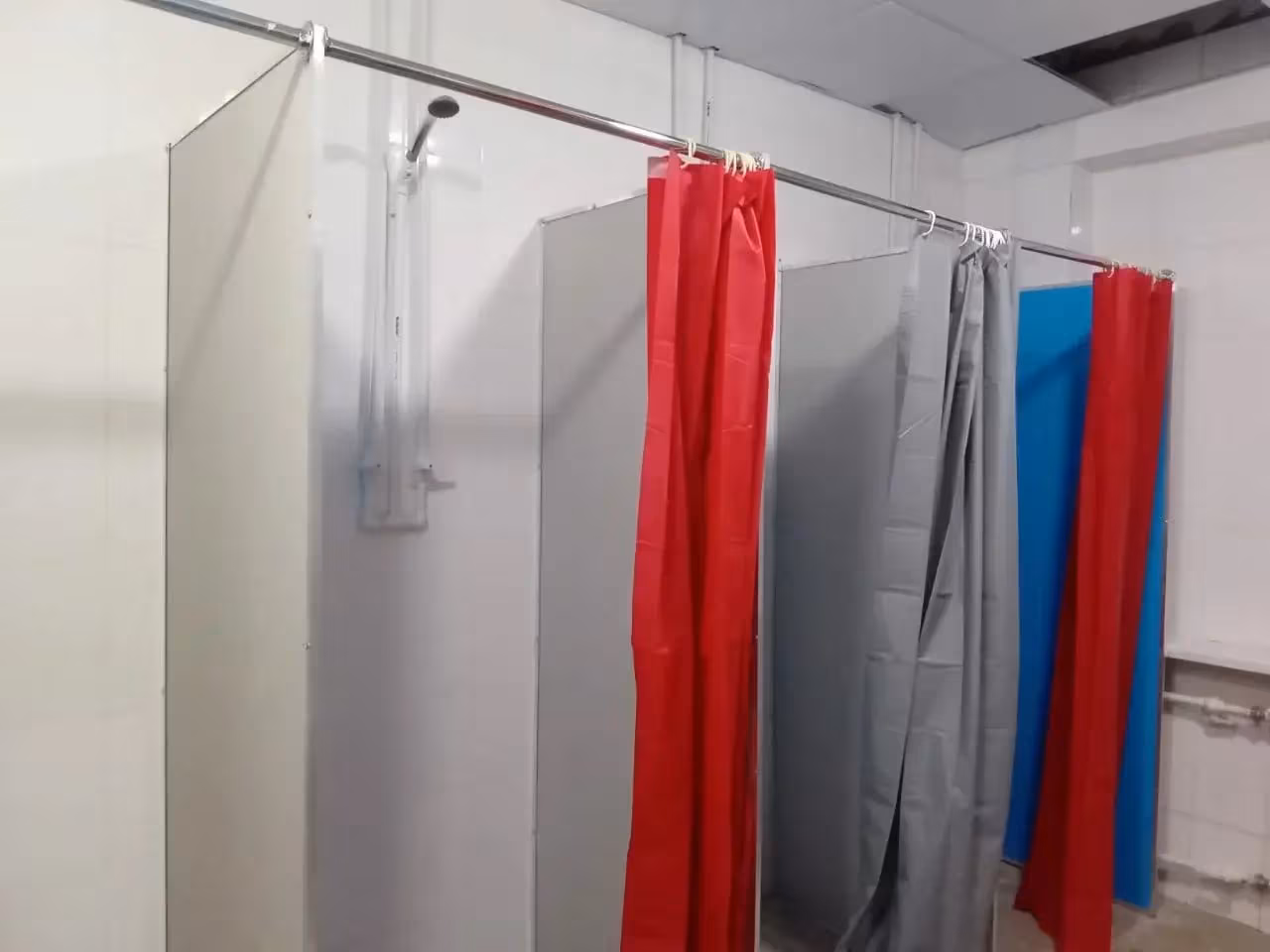 Фото